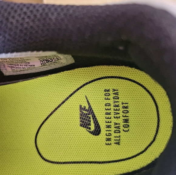 Nike Air Max Excee Sneakers 👟 - Picture 7 of 8